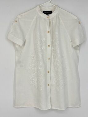 Jones New York Womens Medium Button Up Shirt White Linen Embroidered Short Slv